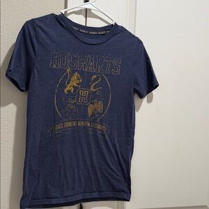 Hogwarts Graphic T-Shirt